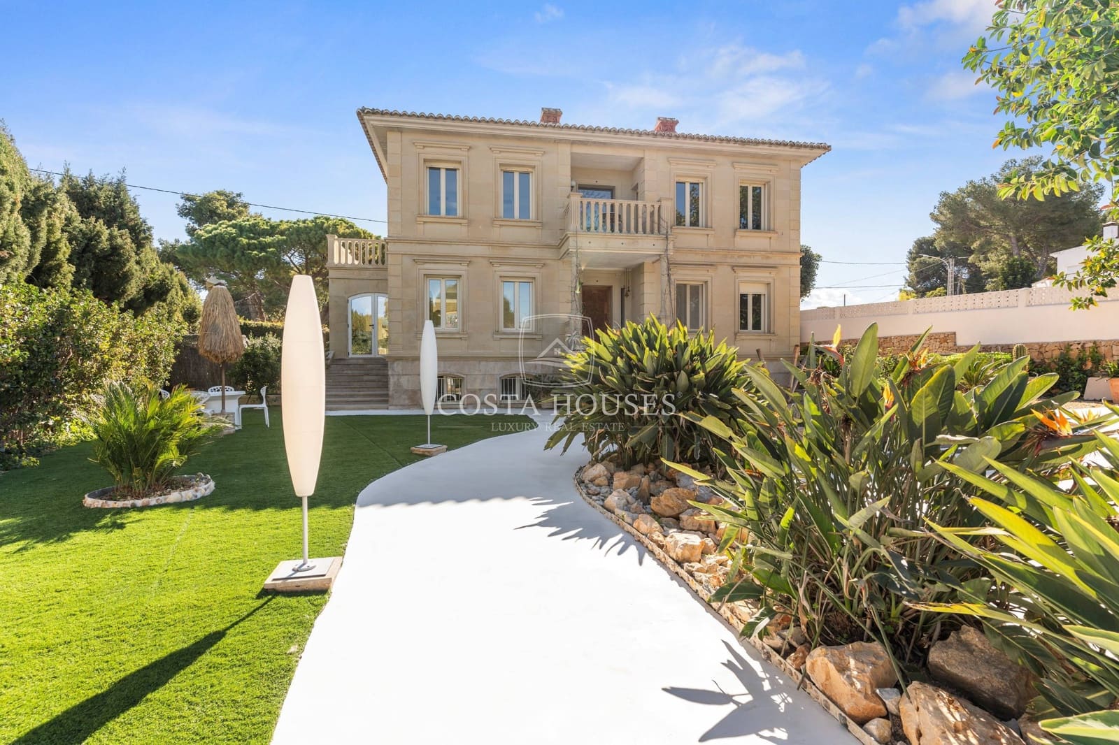 5 sypialnia Willa na sprzedaż w Denia z basenem - 1 550 000 € (Ref: 8884435)