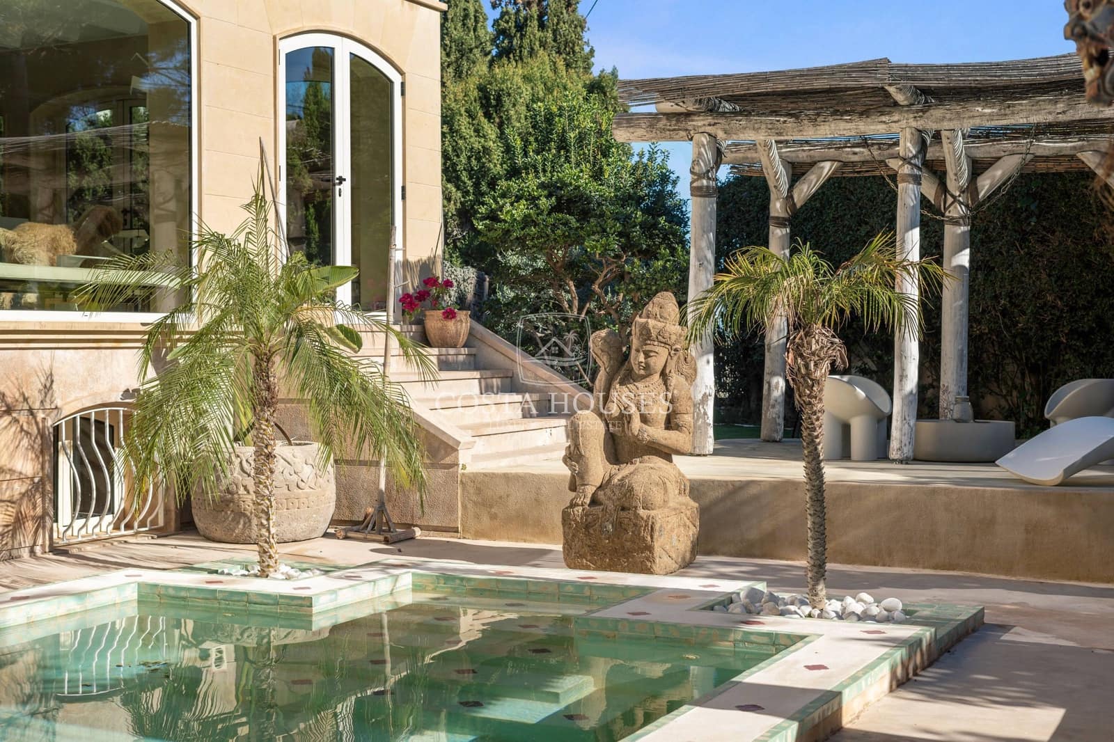 5 sypialnia Willa na sprzedaż w Denia z basenem - 1 550 000 € (Ref: 8884435)