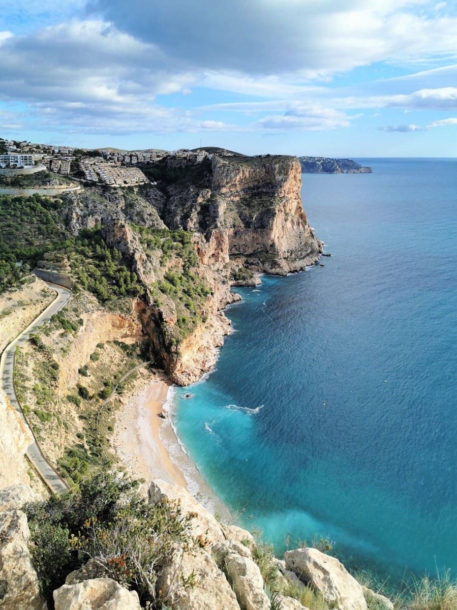 3 bedroom Villa for sale in Benitachell / Benitatxell with pool garage - € 2,495,000 (Ref: 8888526)