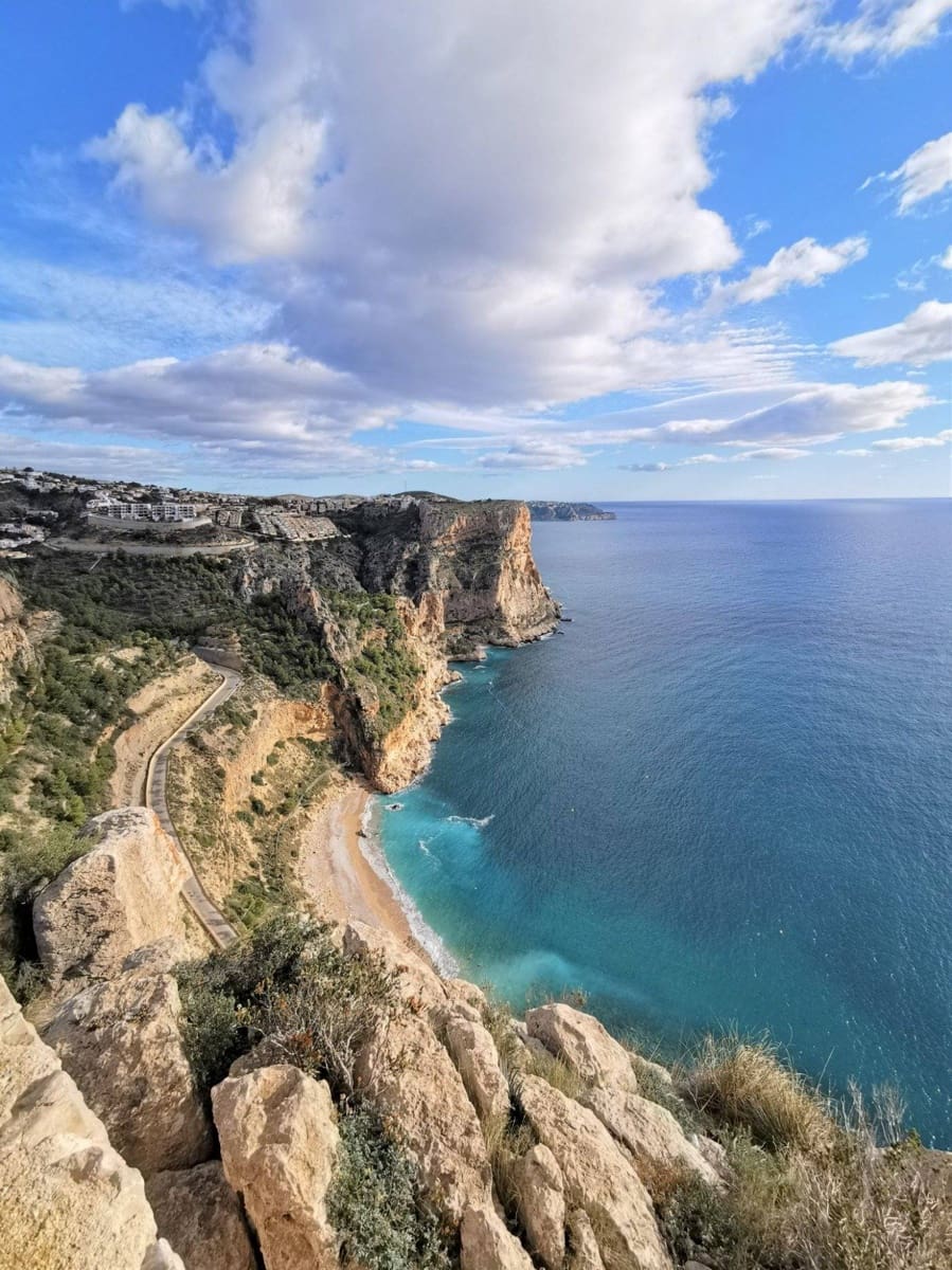 3 bedroom Villa for sale in Benitachell / Benitatxell with pool garage - € 2,495,000 (Ref: 8888526)