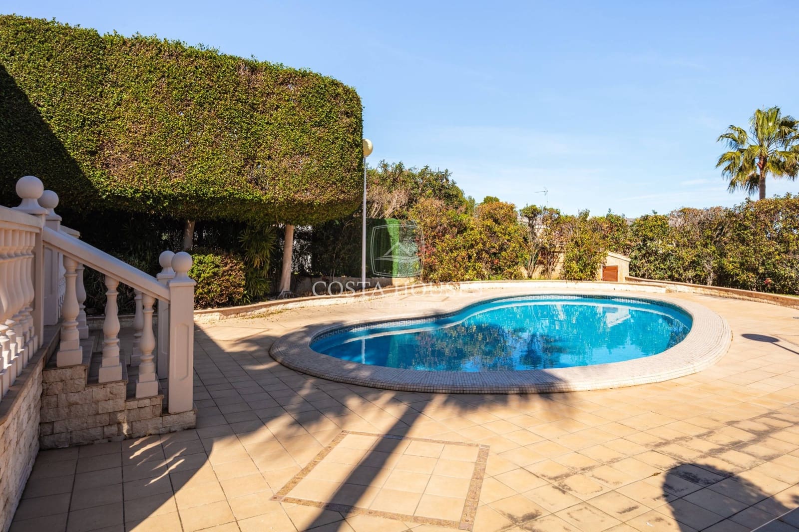 15 slaapkamer Villa te koop in Adsubia met zwembad garage - € 5.650.000 (Ref: 8889240)