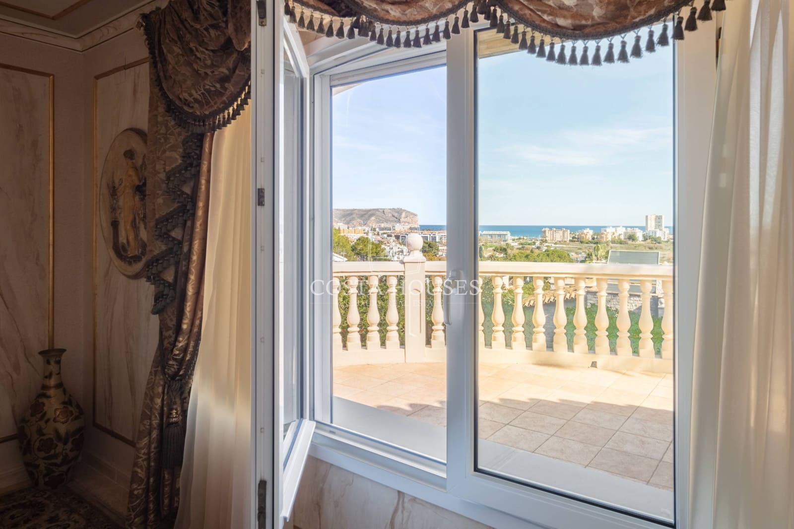 15 soveværelse Villa til salg i Adsubia med swimmingpool garage - € 5.650.000 (Ref: 8889240)