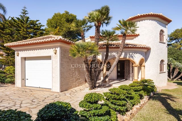 4 soverom Villa til salgs i Adsubia, Javea / Xàbia med svømmebasseng garasje - € 2 500 000 (Ref: 8891099)