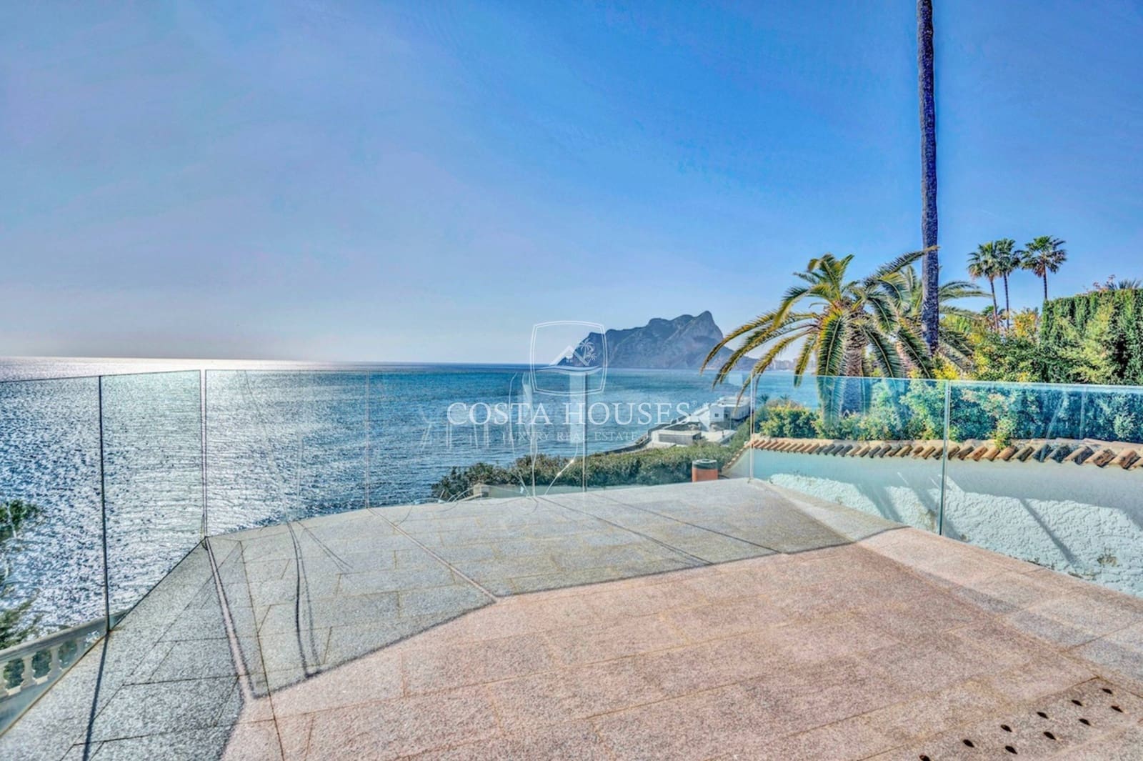 3 bedroom Villa for sale in Benissa with garage - € 1,500,000 (Ref: 8903006)