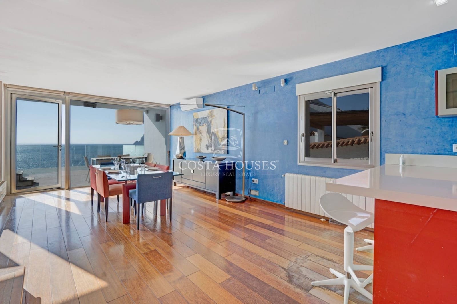 3 bedroom Villa for sale in Benissa with garage - € 1,500,000 (Ref: 8903006)