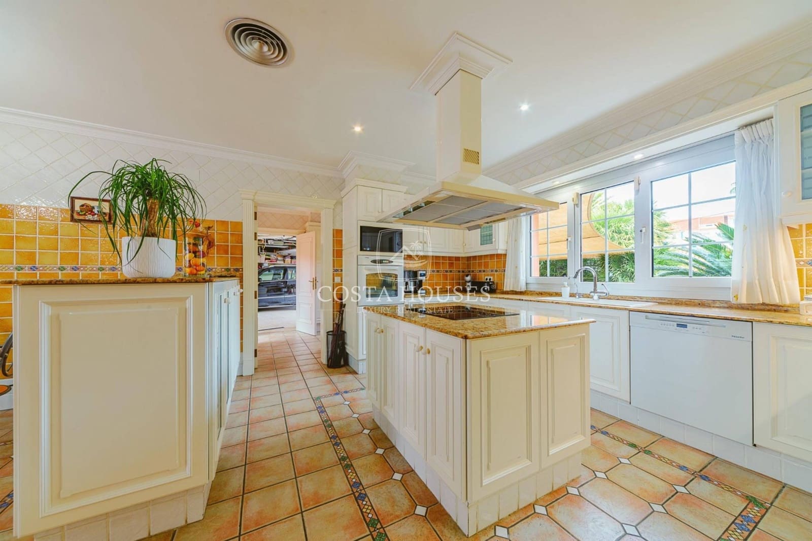 7 soveværelse Villa til salg i Denia med swimmingpool garage - € 1.990.000 (Ref: 8903007)