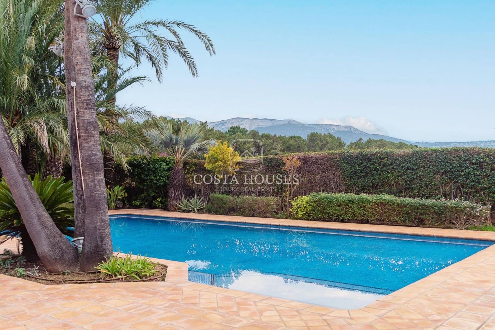 7 soveværelse Villa til salg i Denia med swimmingpool garage - € 1.990.000 (Ref: 8903007)