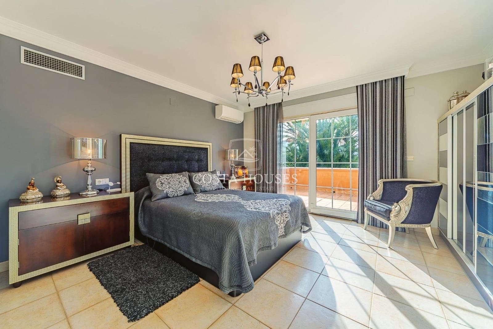 7 soveværelse Villa til salg i Denia med swimmingpool garage - € 1.990.000 (Ref: 8903007)