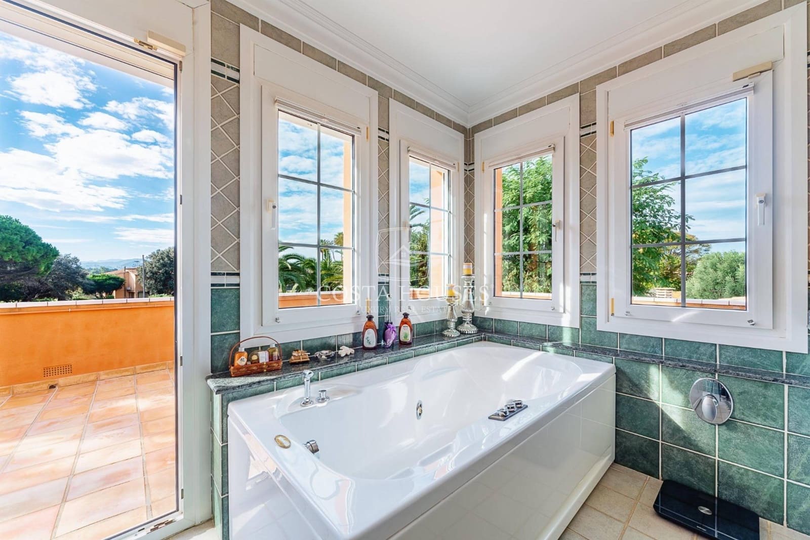 7 soveværelse Villa til salg i Denia med swimmingpool garage - € 1.990.000 (Ref: 8903007)