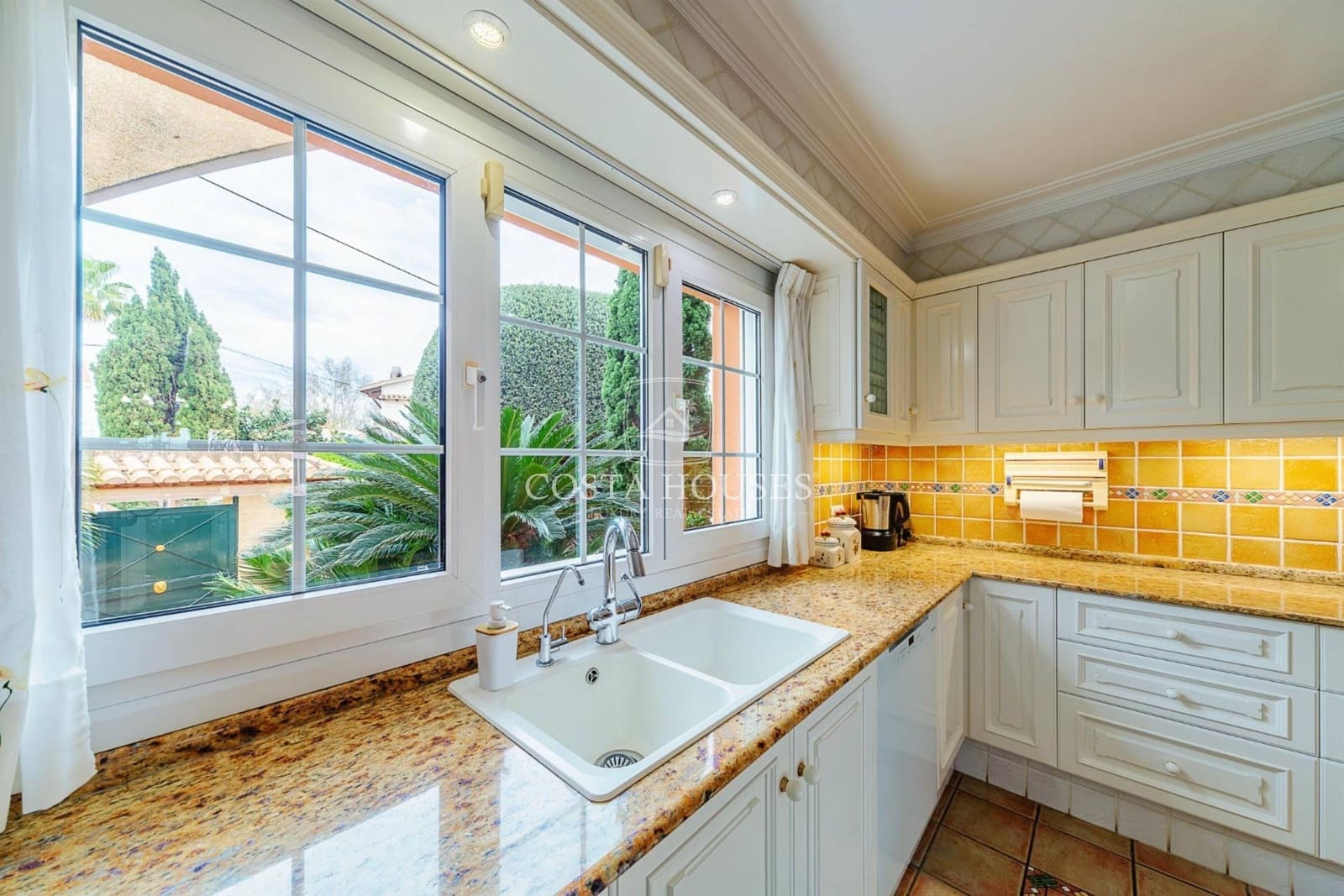 7 soveværelse Villa til salg i Denia med swimmingpool garage - € 1.990.000 (Ref: 8903007)