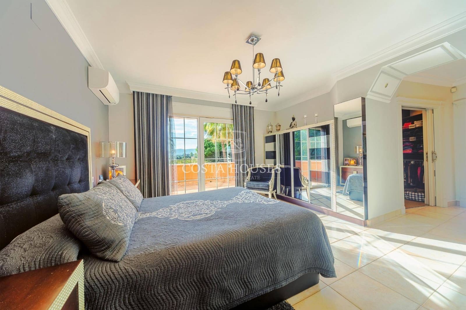 7 soveværelse Villa til salg i Denia med swimmingpool garage - € 1.990.000 (Ref: 8903007)