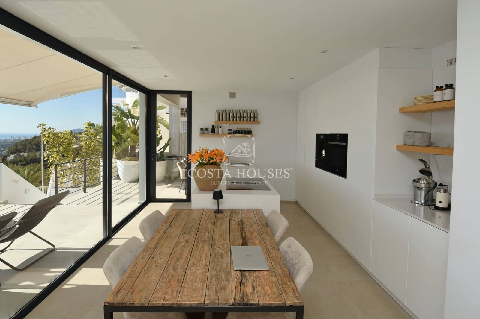 4 Zimmer Villa zu verkaufen in Moraira mit Pool Garage - 1.995.000 € (Ref: 8913189)