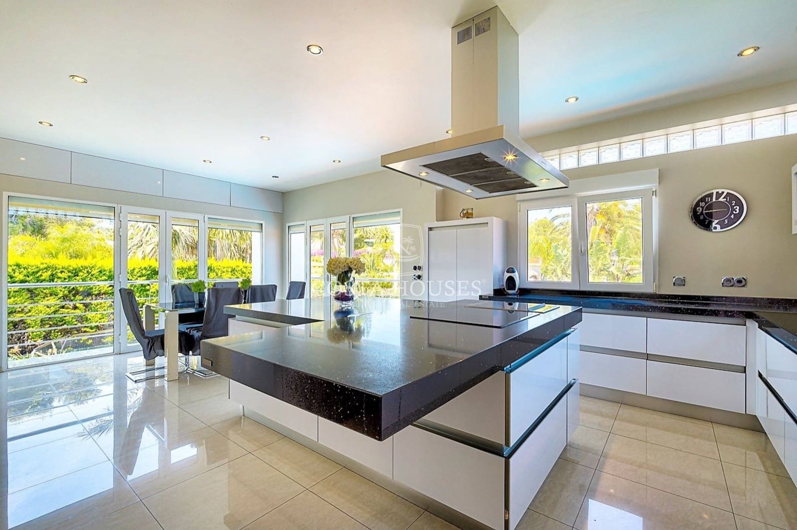 6 sovrum Villa till salu i Javea / Xabia med pool garage - 950 000 € (Ref: 8915500)