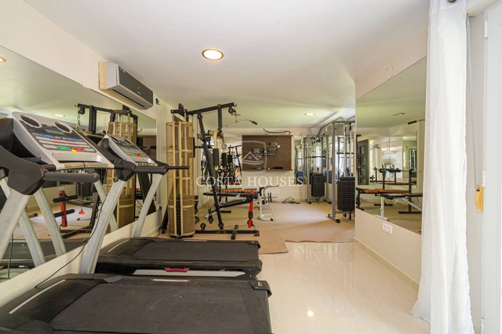 6 sovrum Villa till salu i Javea / Xabia med pool garage - 950 000 € (Ref: 8915500)