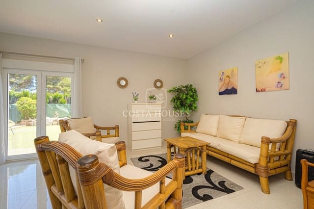 6 bedroom Villa for sale in Portichol - Balcón al Mar, Javea / Xàbia with pool garage - € 950,000 (Ref: 8915500)