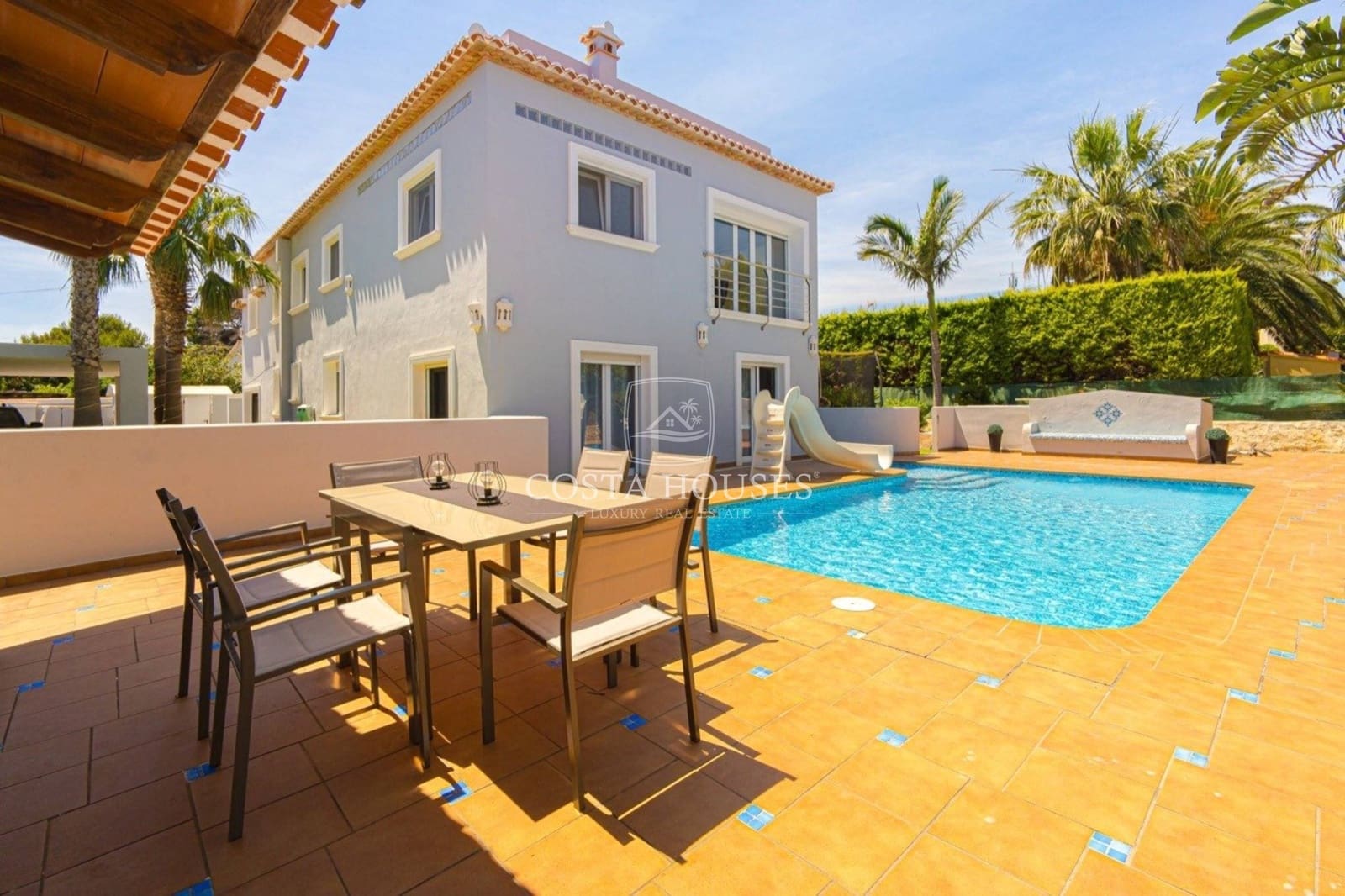 6 sovrum Villa till salu i Javea / Xabia med pool garage - 950 000 € (Ref: 8915500)