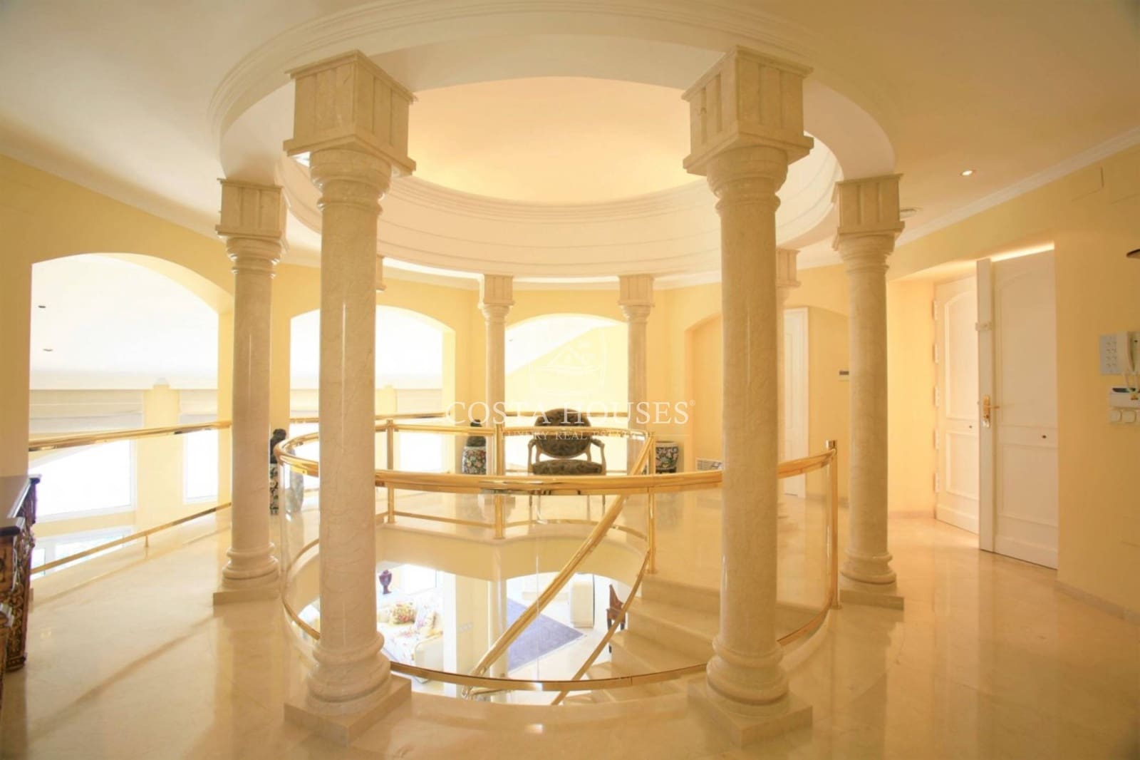 7 bedroom Villa for sale in Javea / Xabia with pool garage - € 3,600,000 (Ref: 8932135)