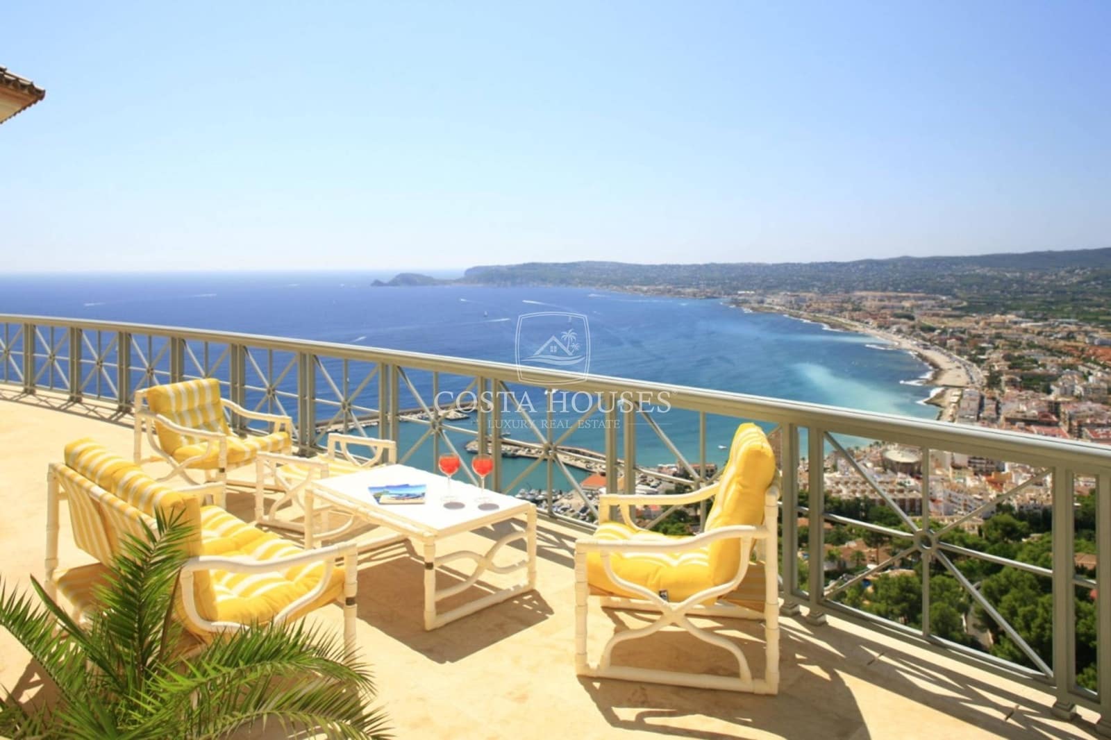 7 bedroom Villa for sale in Javea / Xabia with pool garage - € 3,600,000 (Ref: 8932135)