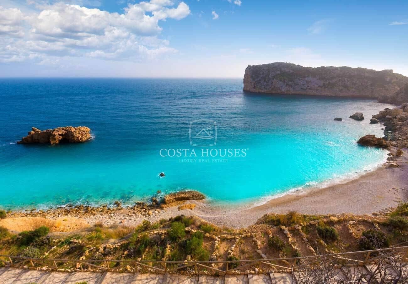 Chalet de 6 habitaciones en Javea / Xàbia en venta con piscina garaje - 6.500.000 € (Ref: 8940046)