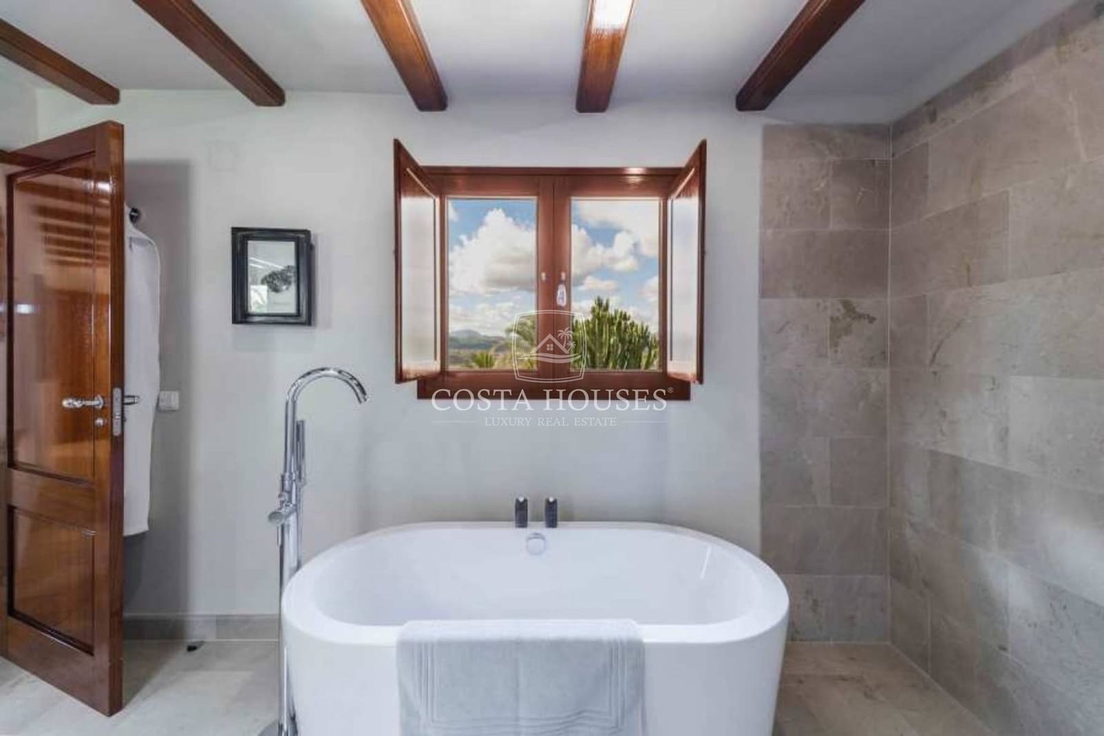 5 soveværelse Villa til salg i Javea / Xabia med swimmingpool garage - € 1.395.000 (Ref: 8944089)