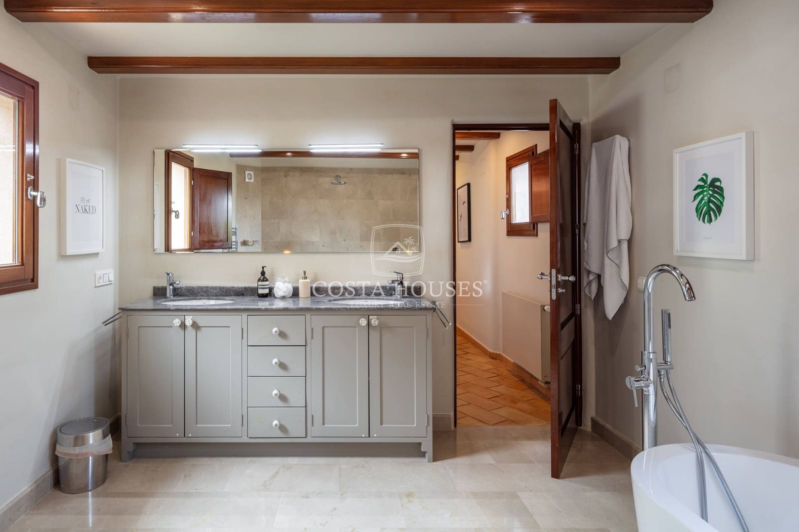 5 soveværelse Villa til salg i Javea / Xabia med swimmingpool garage - € 1.395.000 (Ref: 8944089)