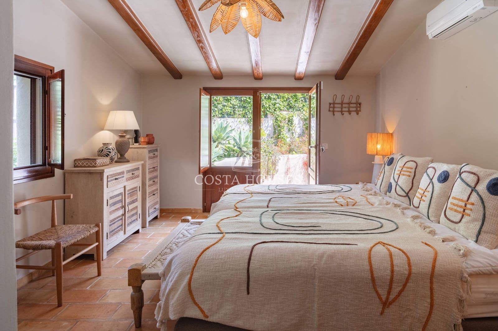 5 soveværelse Villa til salg i Javea / Xabia med swimmingpool garage - € 1.395.000 (Ref: 8944089)