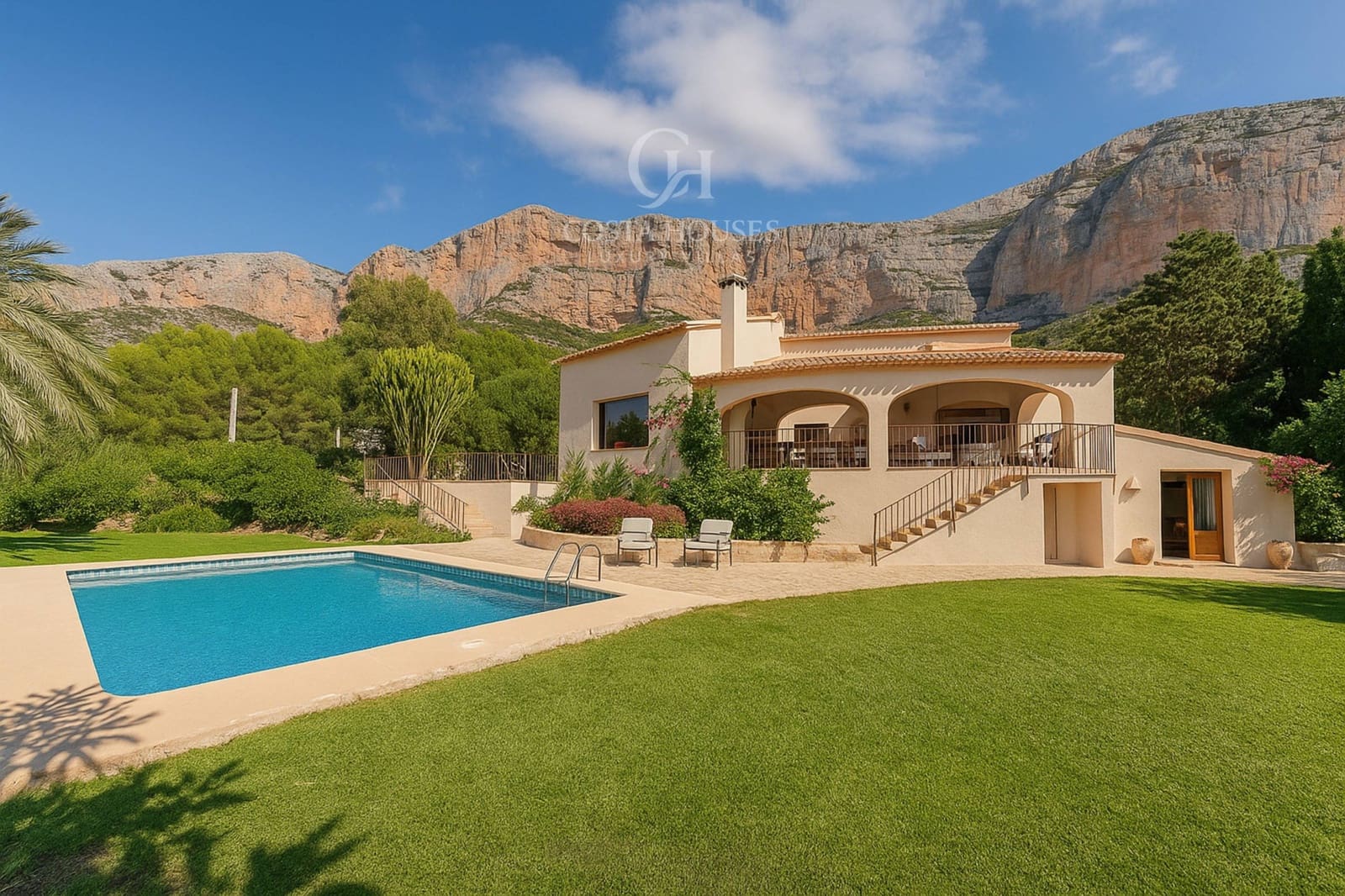 5 soveværelse Villa til salg i Javea / Xabia med swimmingpool garage - € 1.395.000 (Ref: 8944089)