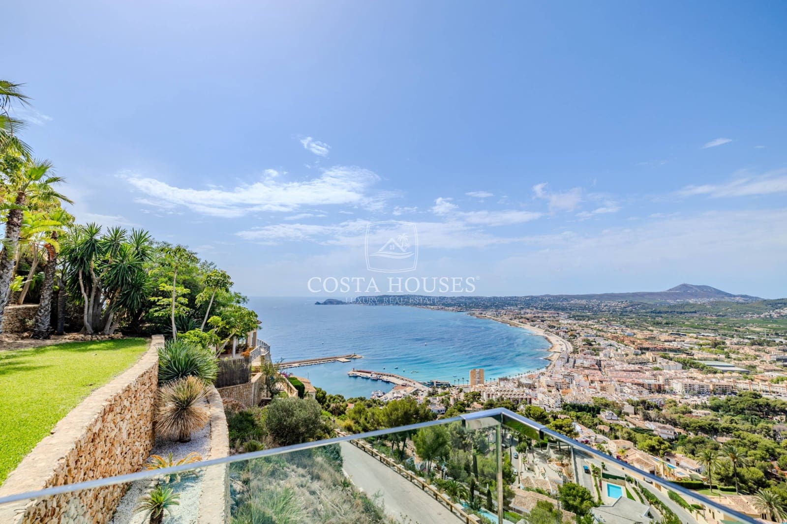 4 quarto Quinta/Casa Rural para venda em Javea / Xabia com piscina garagem - 3 995 000 € (Ref: 8952690)