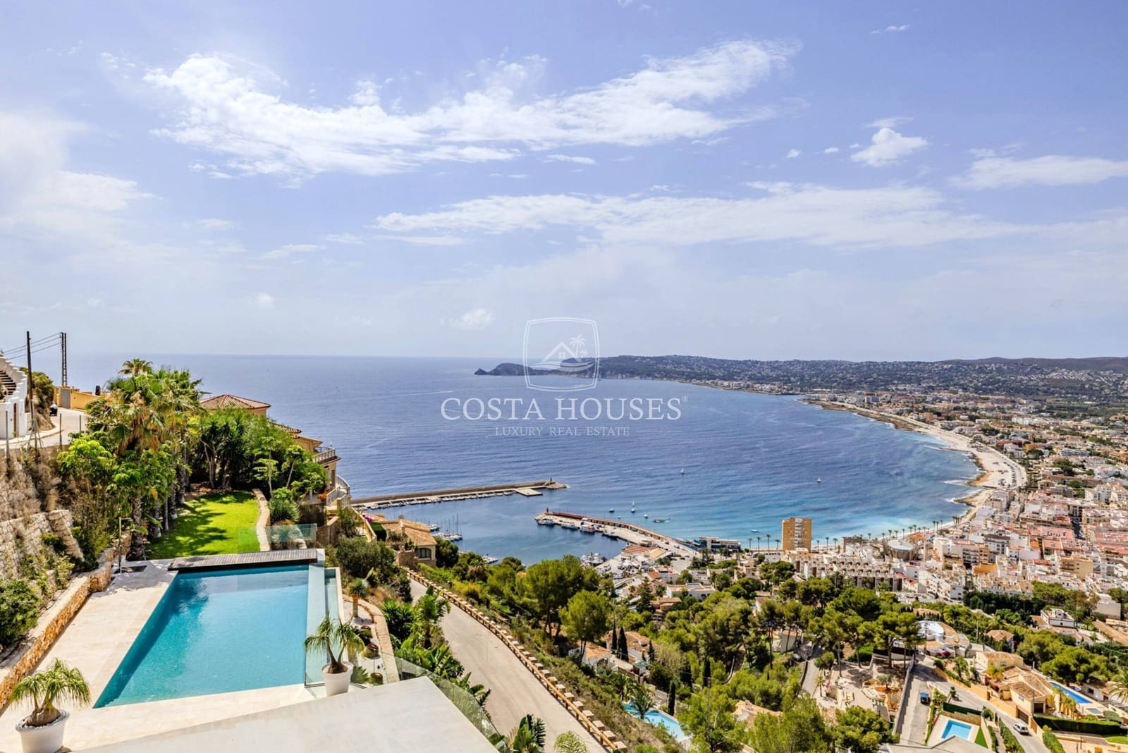 4 quarto Quinta/Casa Rural para venda em Javea / Xabia com piscina garagem - 3 995 000 € (Ref: 8952690)