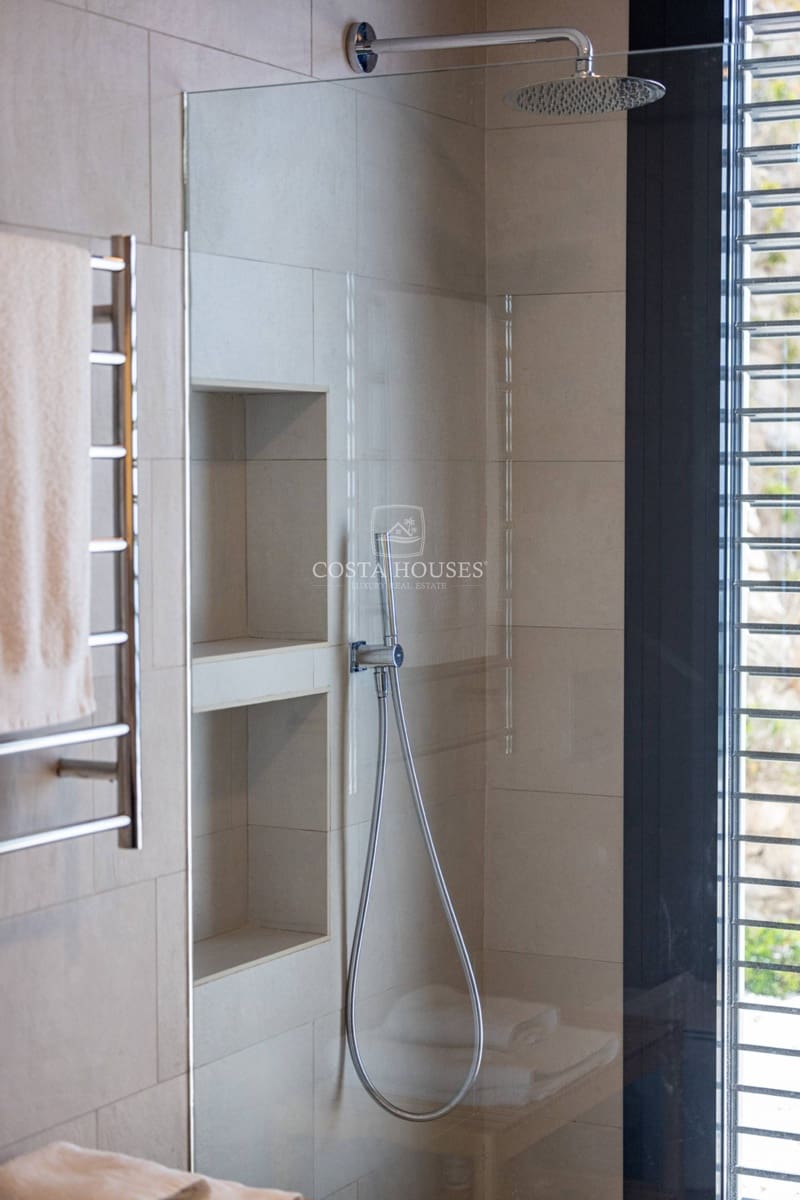 4 quarto Quinta/Casa Rural para venda em Javea / Xabia com piscina garagem - 3 995 000 € (Ref: 8952690)