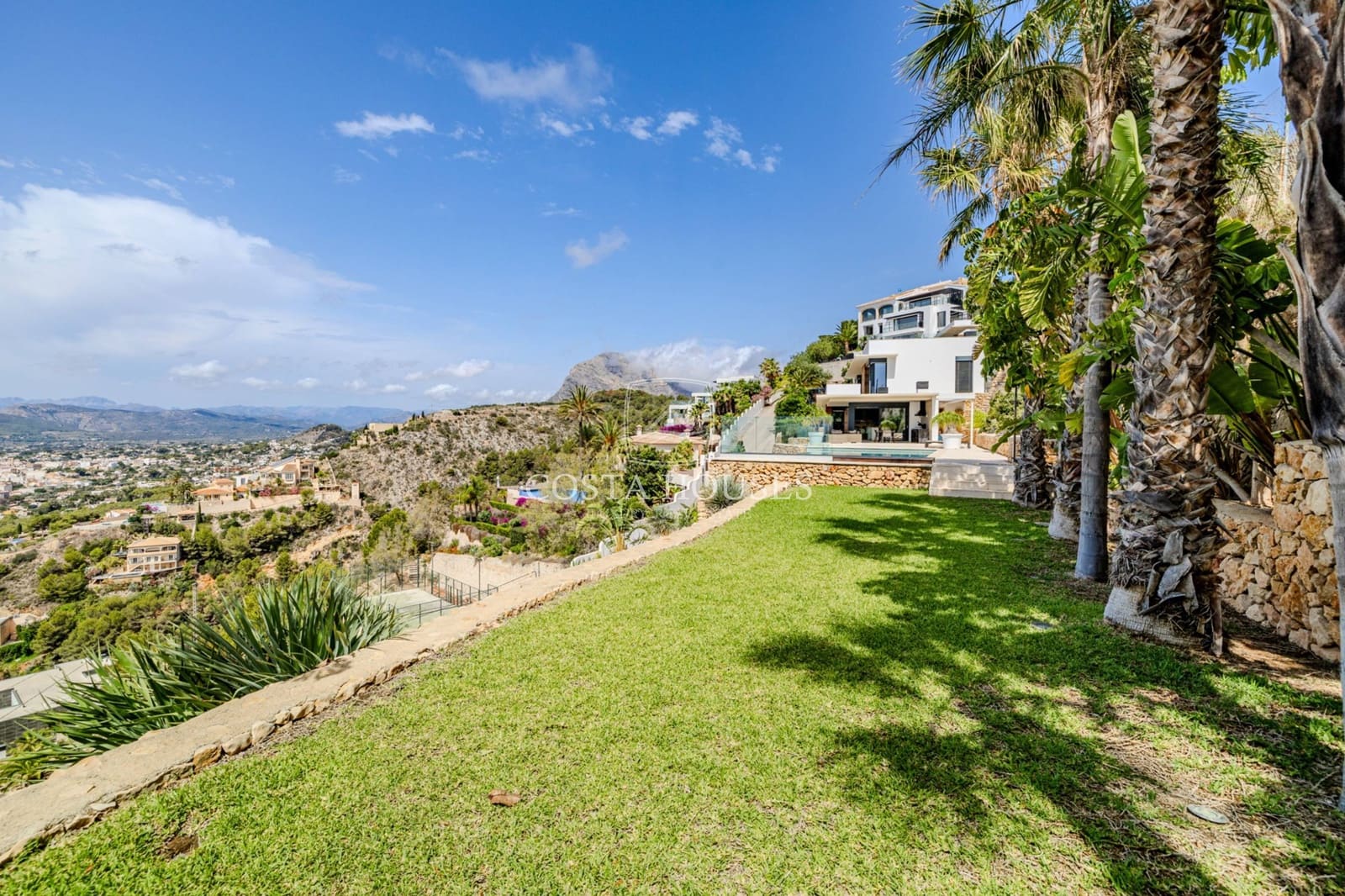 4 quarto Quinta/Casa Rural para venda em Javea / Xabia com piscina garagem - 3 995 000 € (Ref: 8952690)