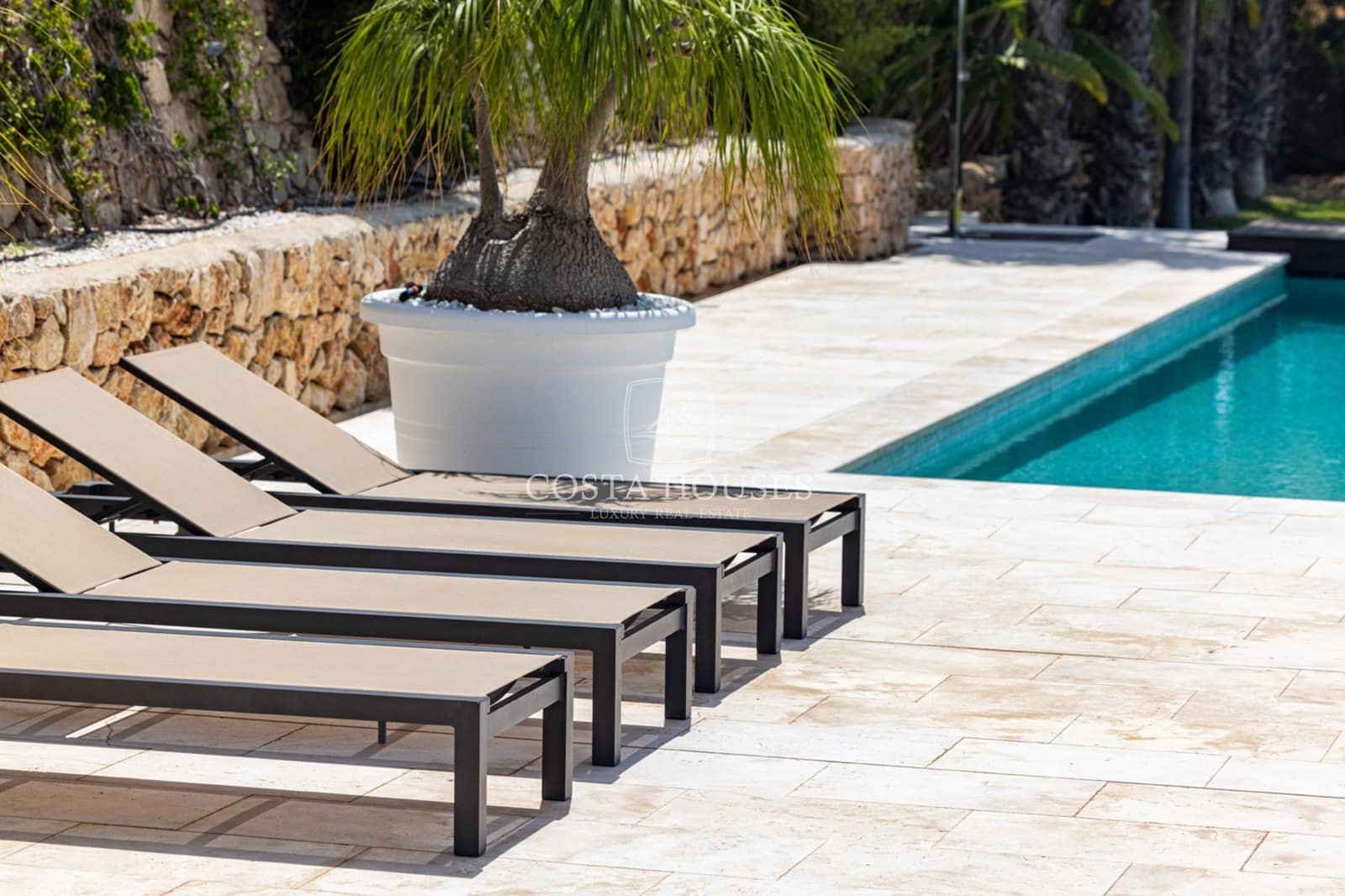 4 quarto Quinta/Casa Rural para venda em Javea / Xabia com piscina garagem - 3 995 000 € (Ref: 8952690)