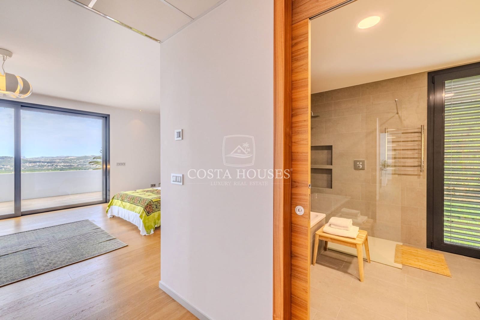 4 quarto Quinta/Casa Rural para venda em Javea / Xabia com piscina garagem - 3 995 000 € (Ref: 8952690)