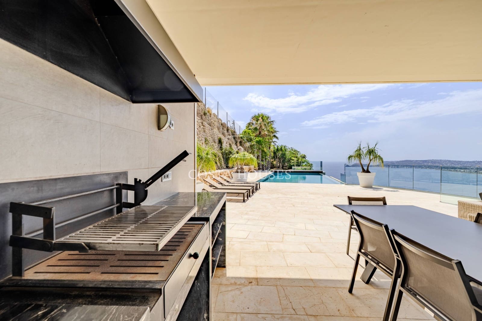 4 quarto Quinta/Casa Rural para venda em Javea / Xabia com piscina garagem - 3 995 000 € (Ref: 8952690)