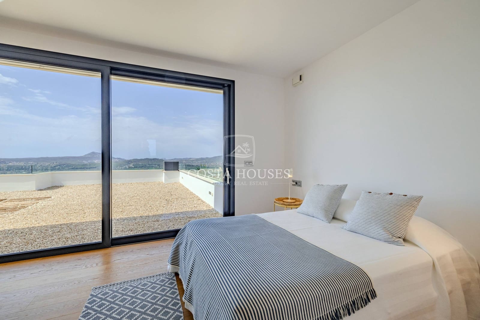 4 quarto Quinta/Casa Rural para venda em Javea / Xabia com piscina garagem - 3 995 000 € (Ref: 8952690)