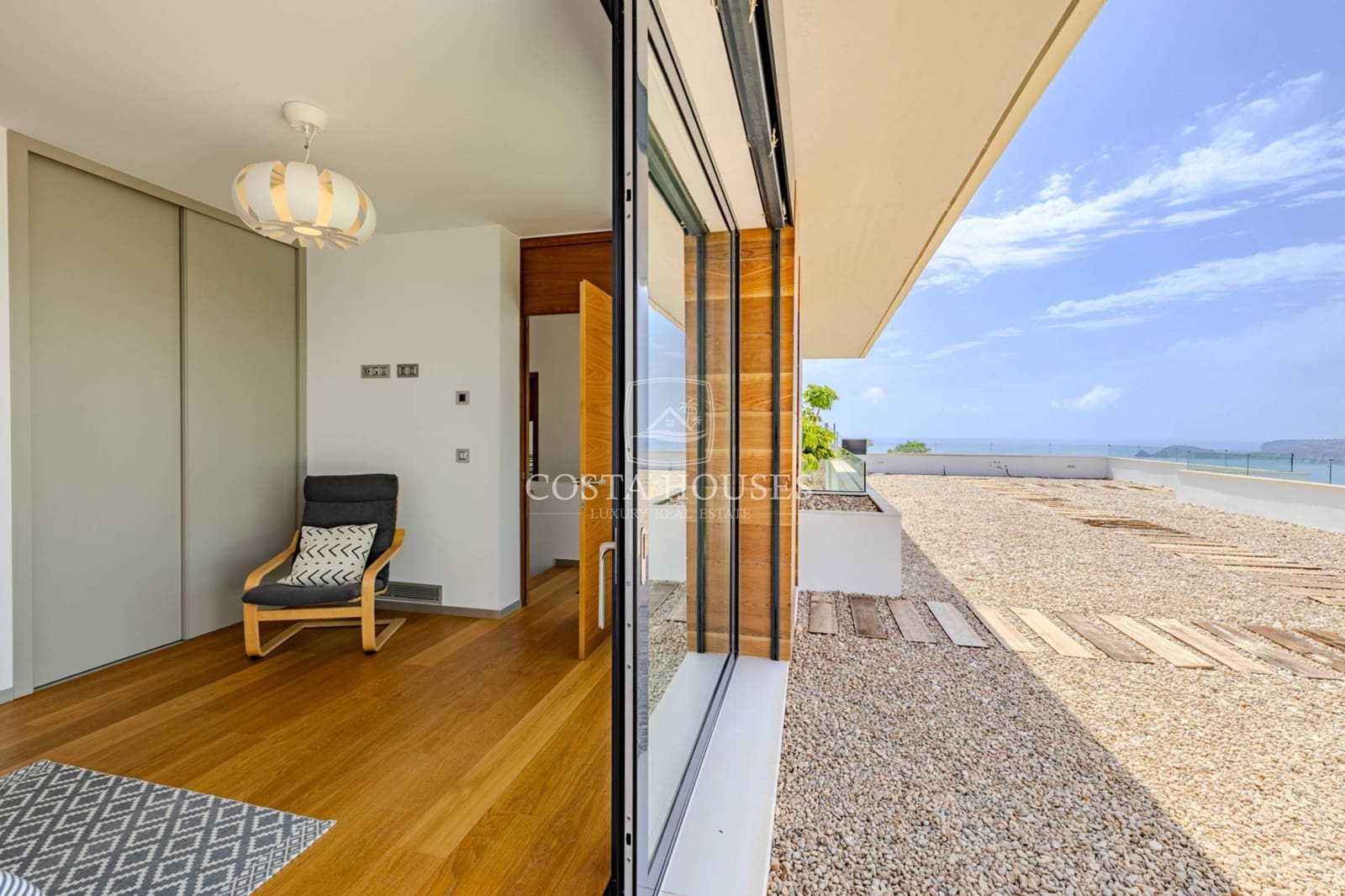 4 quarto Quinta/Casa Rural para venda em Javea / Xabia com piscina garagem - 3 995 000 € (Ref: 8952690)