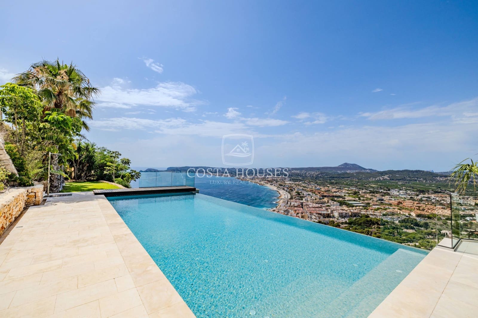 4 quarto Quinta/Casa Rural para venda em Javea / Xabia com piscina garagem - 3 995 000 € (Ref: 8952690)