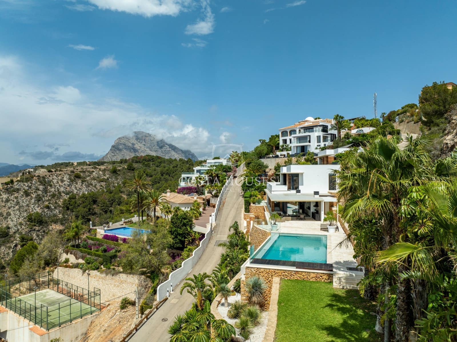 4 quarto Quinta/Casa Rural para venda em Javea / Xabia com piscina garagem - 3 995 000 € (Ref: 8952690)