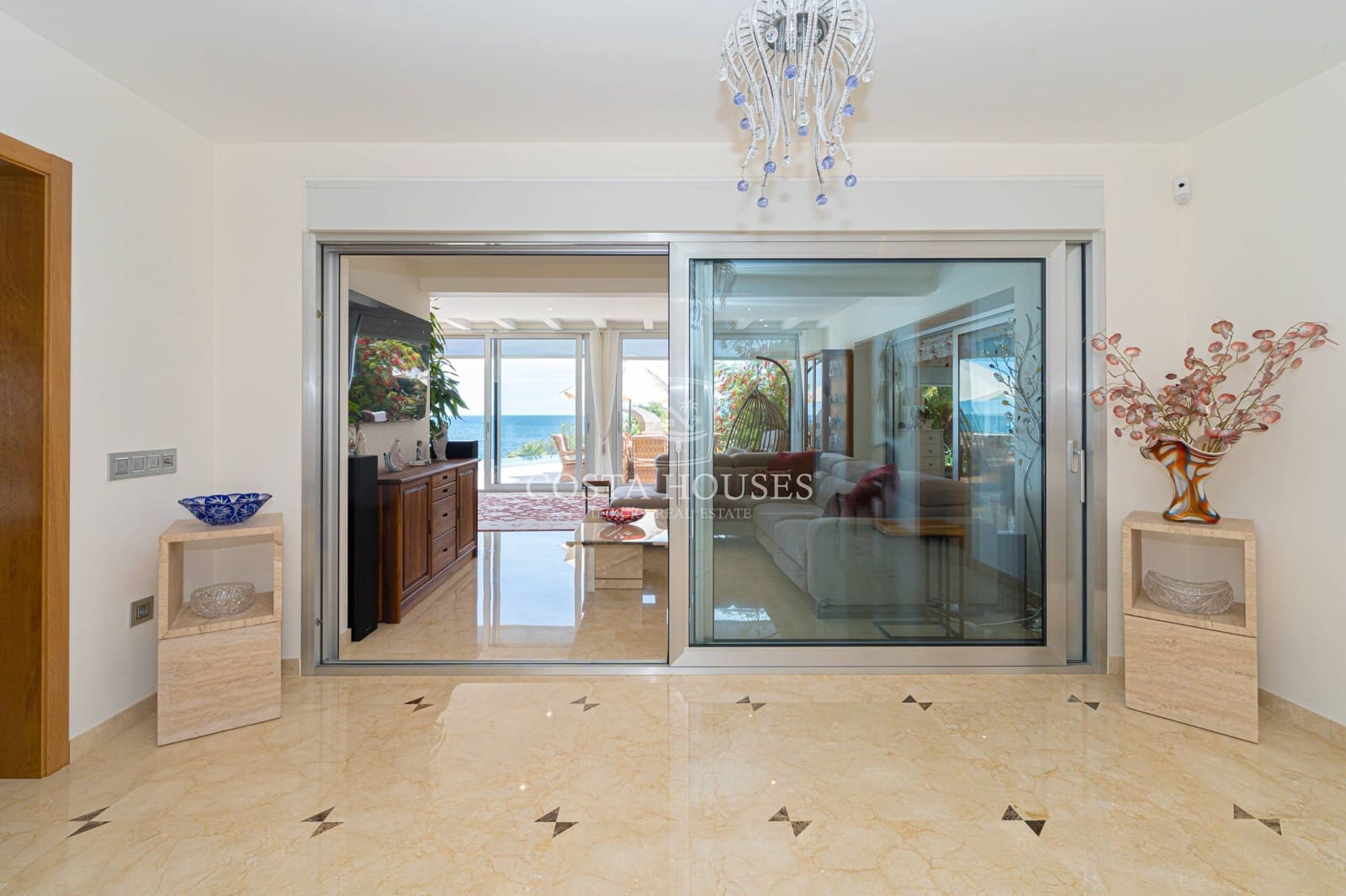 4 sovrum Villa till salu i Calpe / Calp med pool garage - 4 200 000 € (Ref: 8961556)