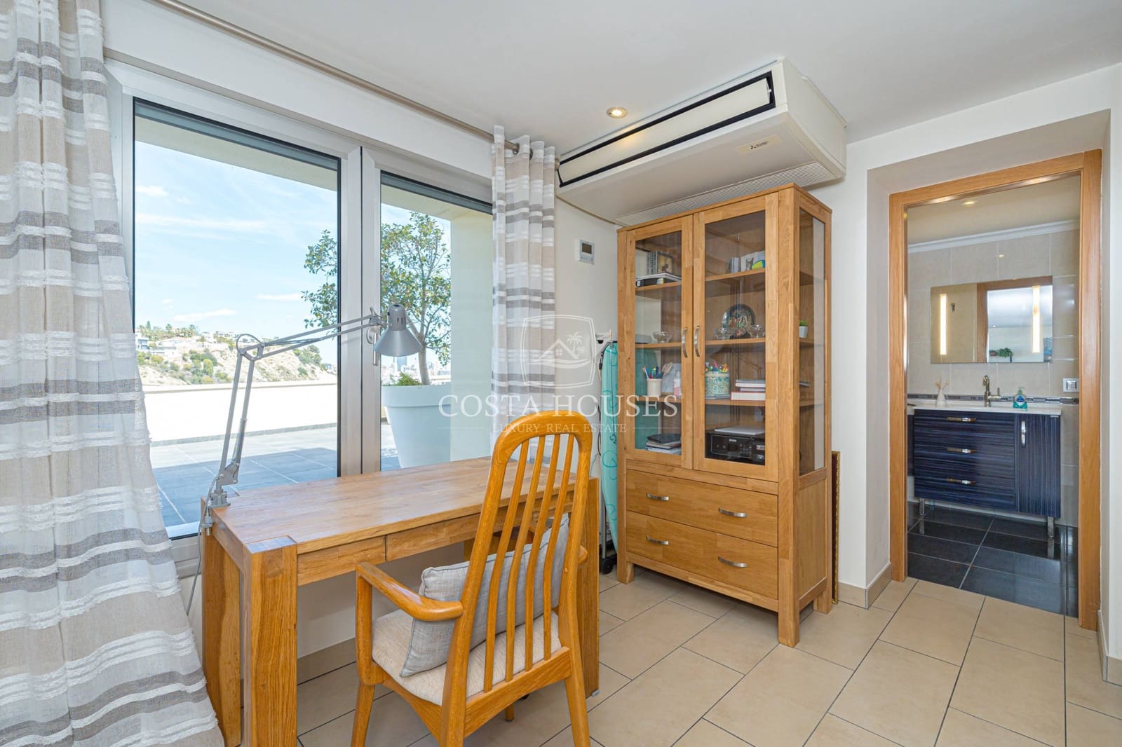 4 sovrum Villa till salu i Calpe / Calp med pool garage - 4 200 000 € (Ref: 8961556)