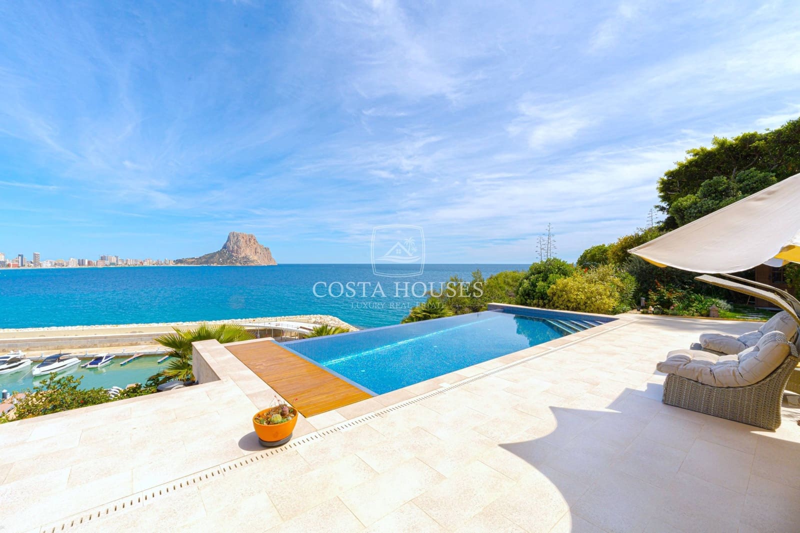 4 sovrum Villa till salu i Calpe / Calp med pool garage - 4 200 000 € (Ref: 8961556)