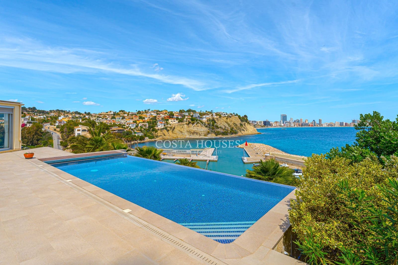 4 sovrum Villa till salu i Calpe / Calp med pool garage - 4 200 000 € (Ref: 8961556)