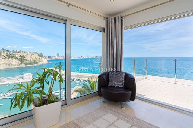 4 slaapkamer Villa te koop in Maryvilla, Calpe / Calp met zwembad garage - € 4.200.000 (Ref: 8961556)