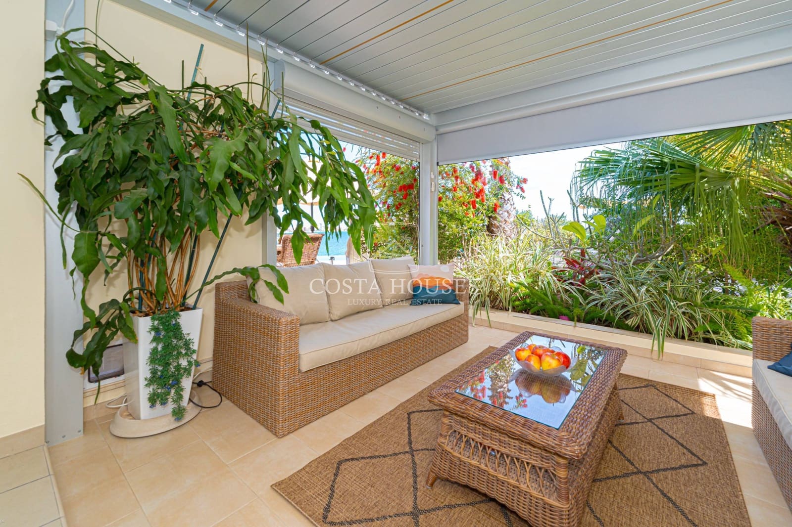 4 sovrum Villa till salu i Calpe / Calp med pool garage - 4 200 000 € (Ref: 8961556)