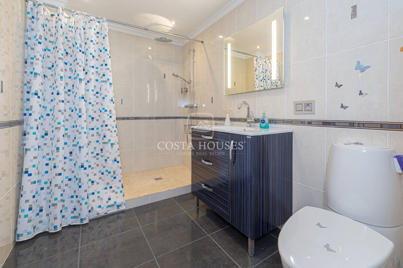 4 soverom Villa til salgs i Calpe / Calp med svømmebasseng garasje - € 4 200 000 (Ref: 8961556)