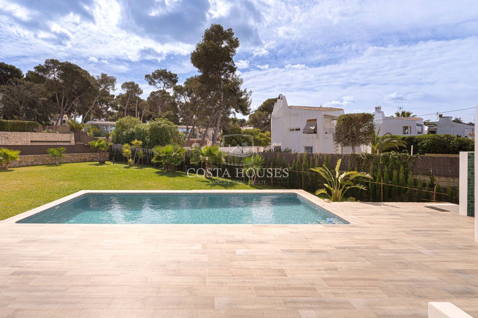 3 chambre Villa/Maison à vendre à Javea / Xabia avec piscine - 1 790 000 € (Ref: 8968222)