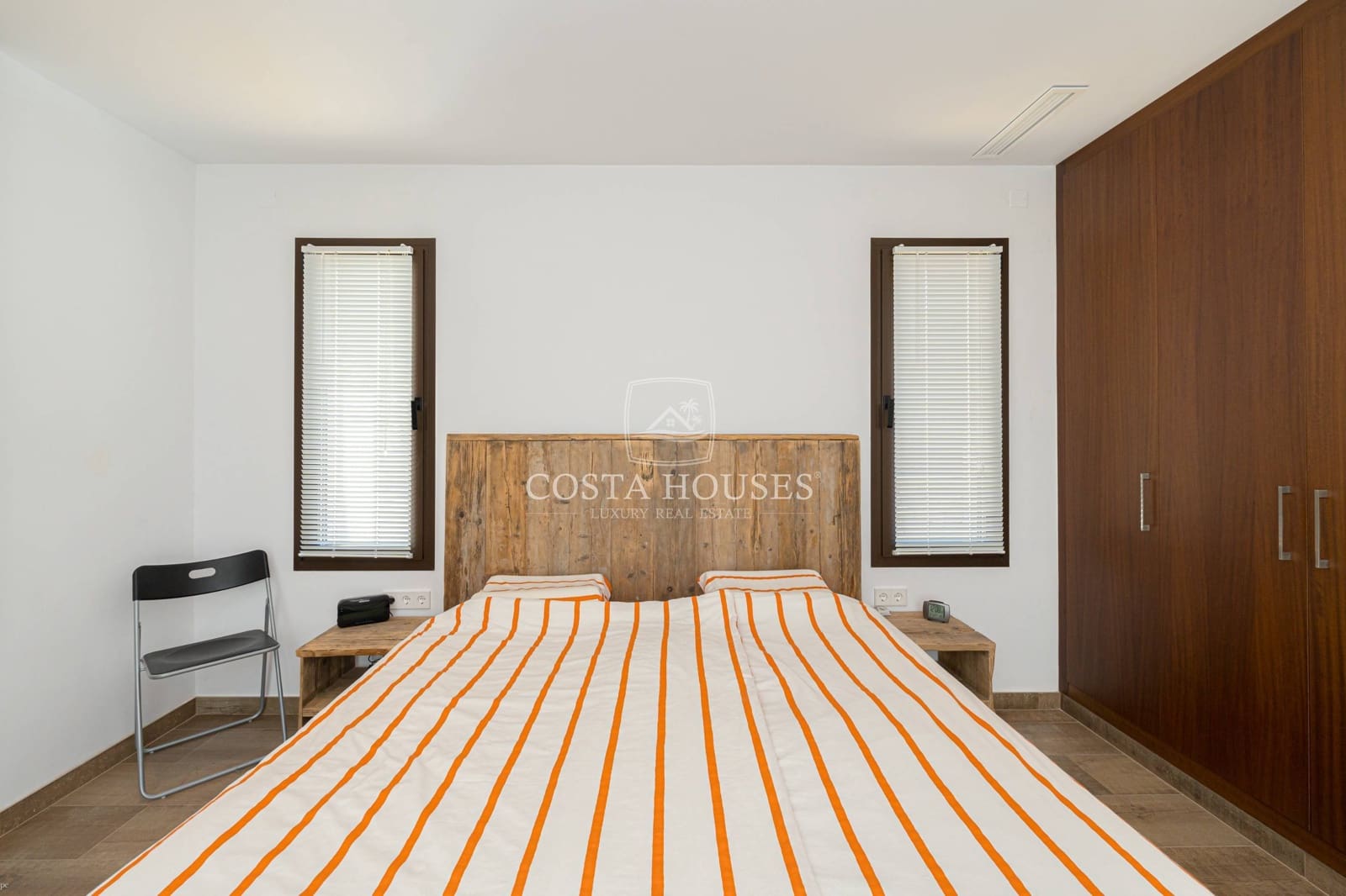 Chalet de 3 habitaciones en Javea / Xàbia en venta con piscina - 1.790.000 € (Ref: 8968222)