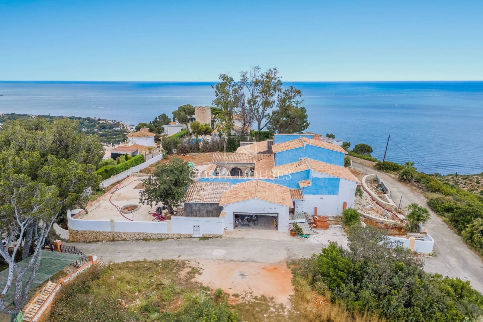 4 bedroom Villa for sale in Denia with pool garage - € 3,600,000 (Ref: 8970315)