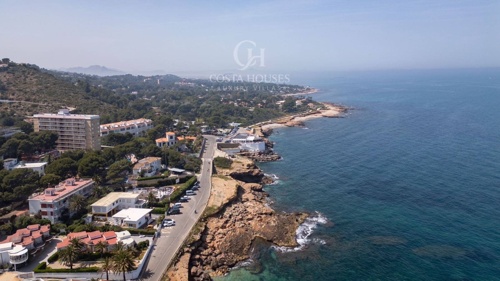 Chalet de 4 habitaciones en Dénia en venta con piscina garaje - 3.600.000 € (Ref: 8970315)