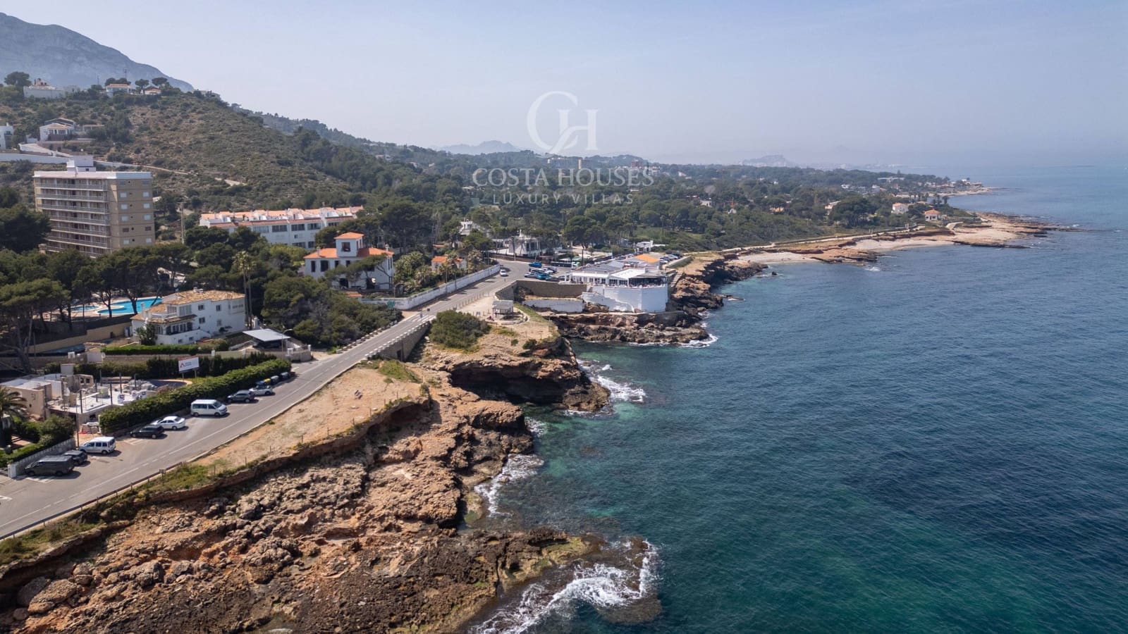 Chalet de 4 habitaciones en Dénia en venta con piscina garaje - 3.600.000 € (Ref: 8970315)